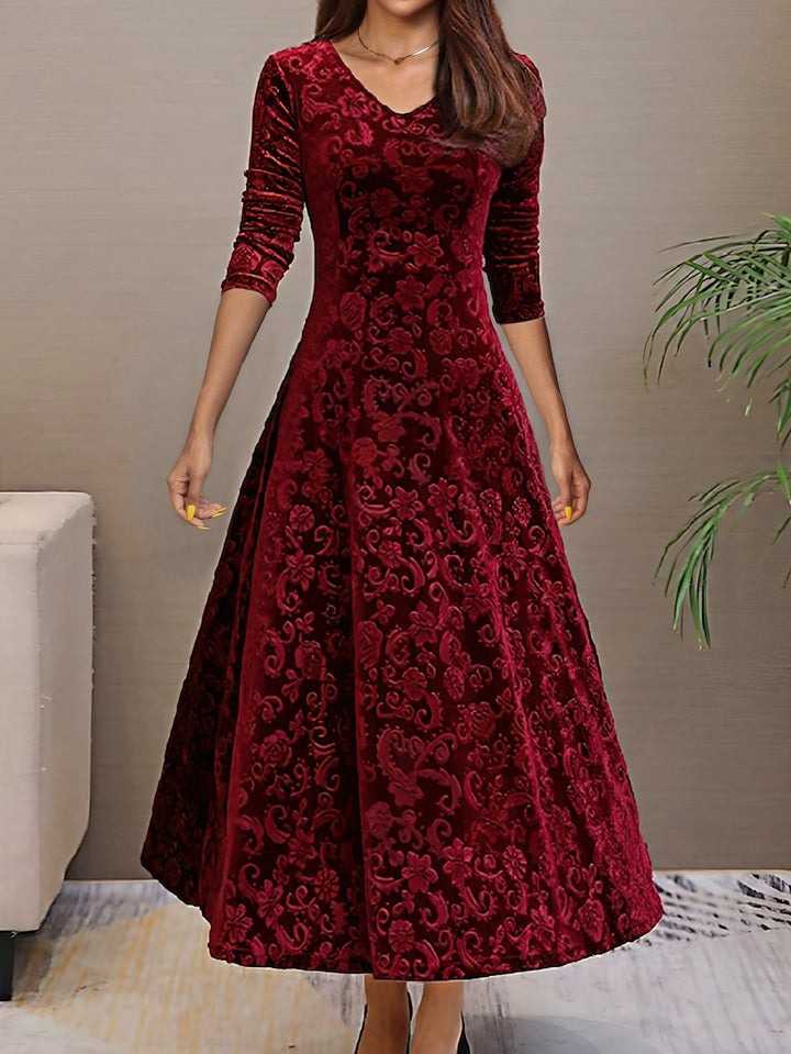 Vivienne | Holiday Velvet Maxi Dress