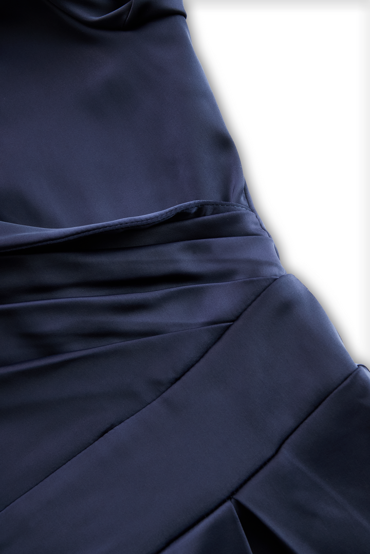 Lina – Holiday Elegance Dress