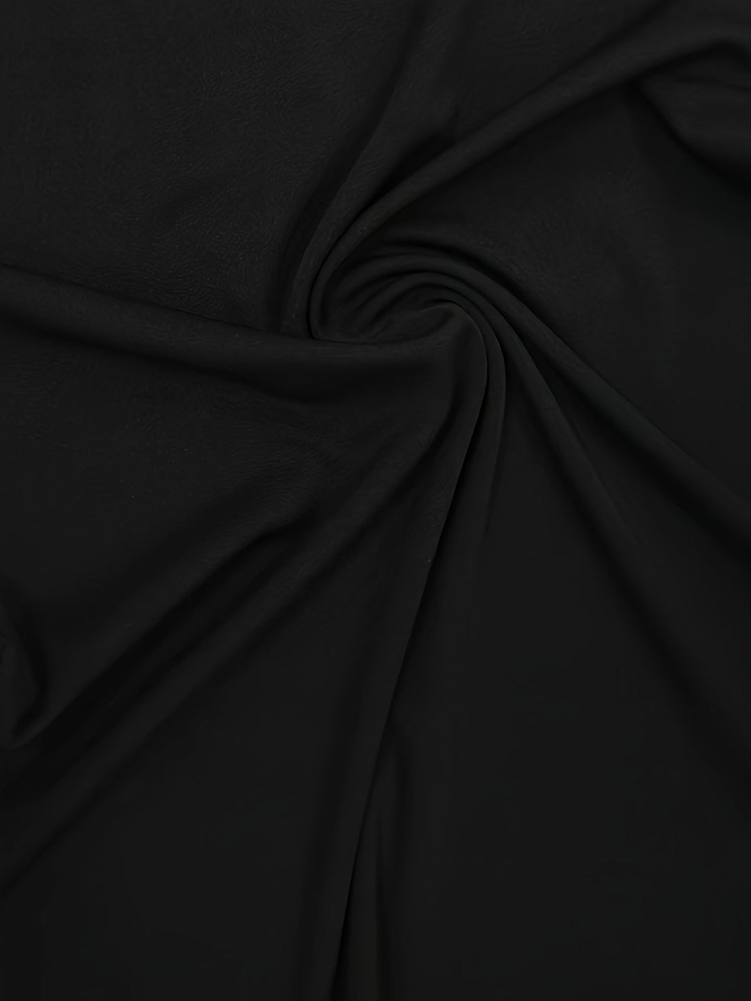 Seraphine – Elegant Lace Midi Dress