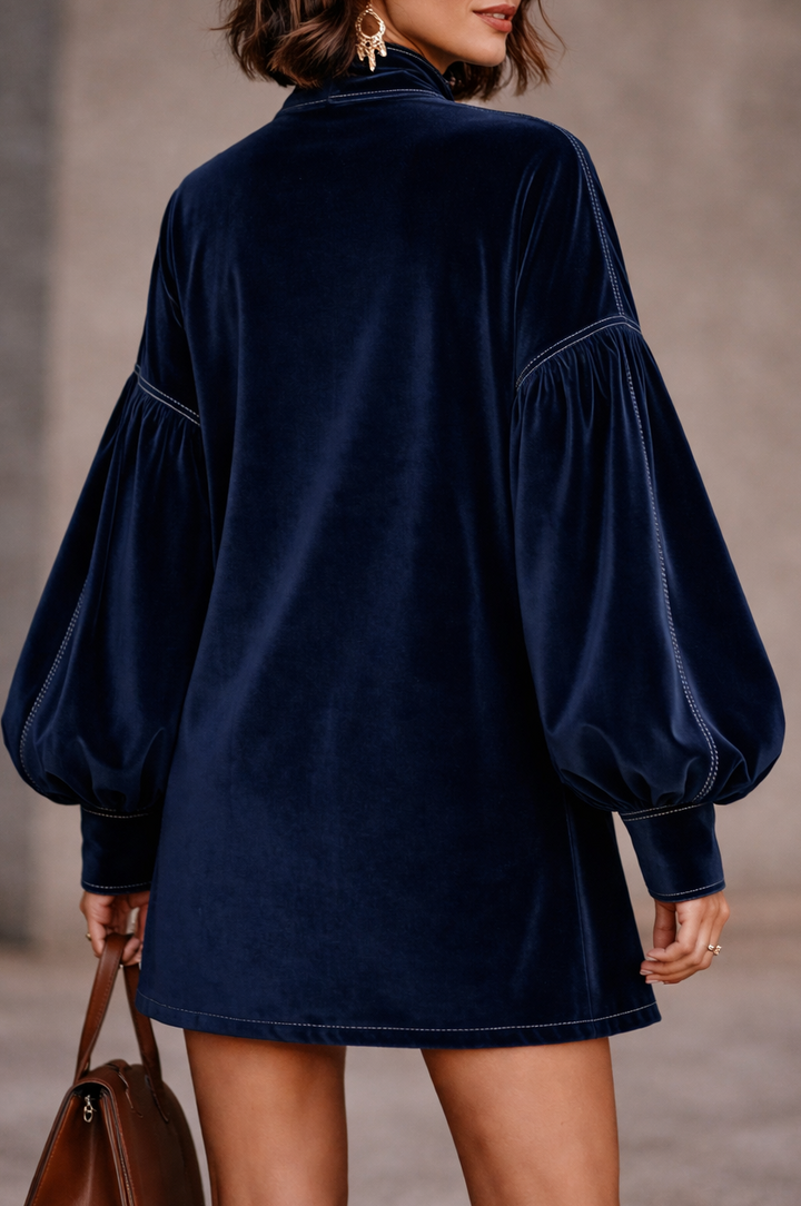 Vivienne – Elegant Velvet Mini Dress