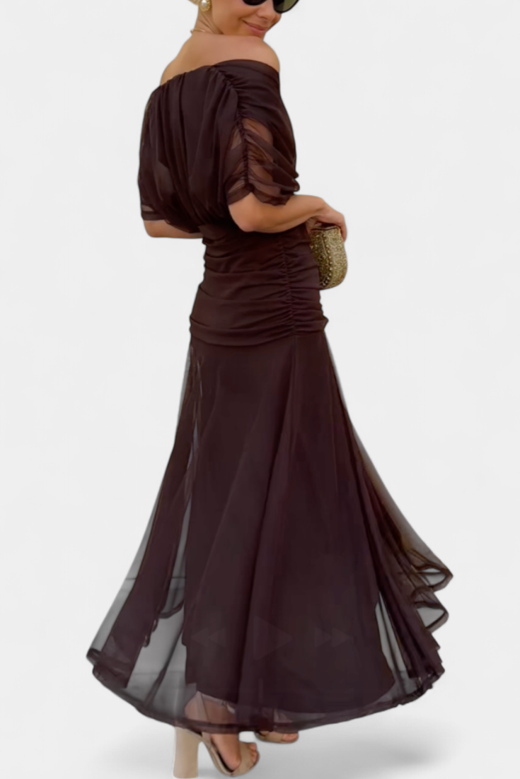 Evira - Elegant Off-Shoulder Dress